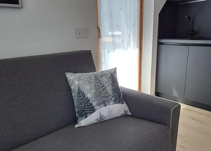Mountain & Apartment *